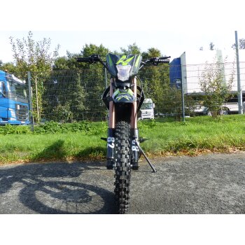 140ccm Dirtbike Cross Bike Pitbike KXD 609 Panther 17/14 Zoll Lichtmaske Grün